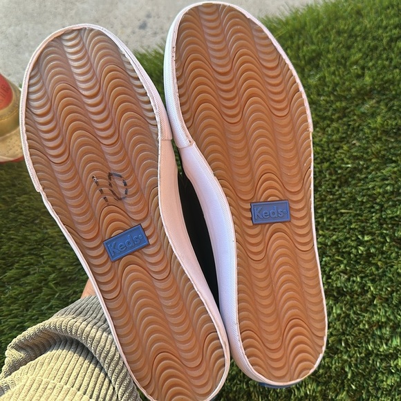 Keds Black Slip-On Sneakers with Canvas Upper Women’s Size 7.5 - Picture 7 of 7